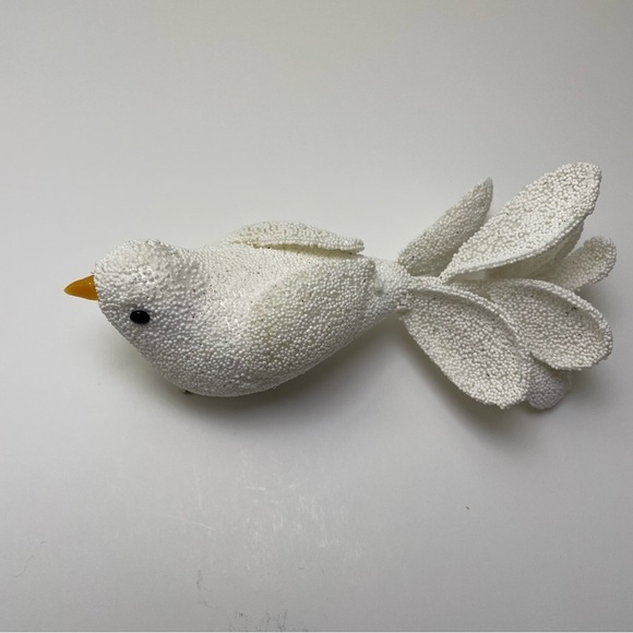 Dove Ornament with Metal Clip Vintage Read - Picture 7 of 12